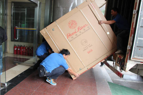杭锦后钢琴贵重工艺品无忧运